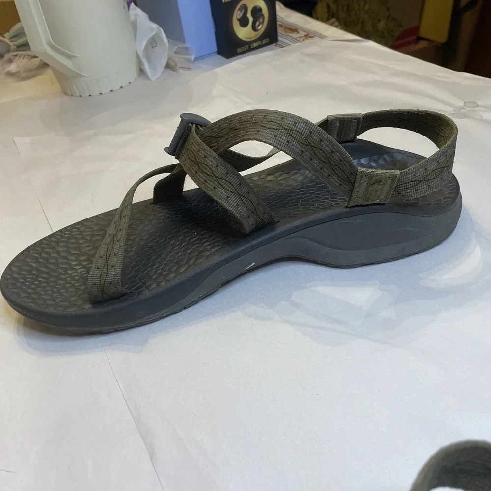 Excellent Condition Men's Chacos 15 | Dark Green 1